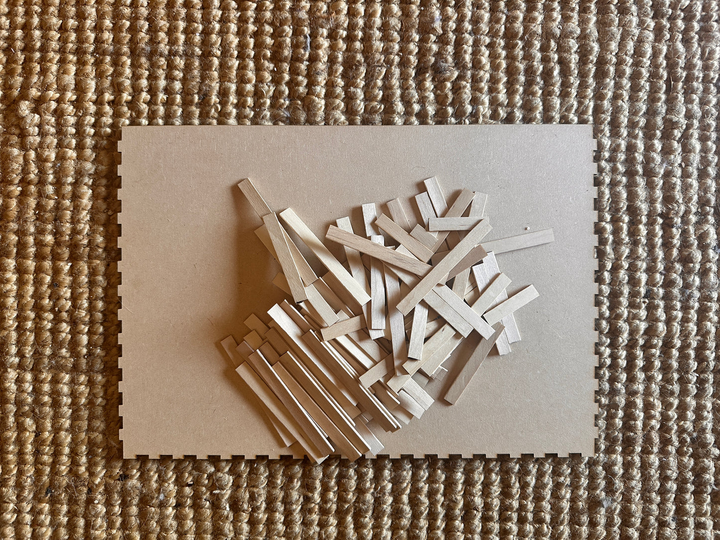 The Dulux Gothic Room Box - 1:12 with fireplace and Cabinets and windows