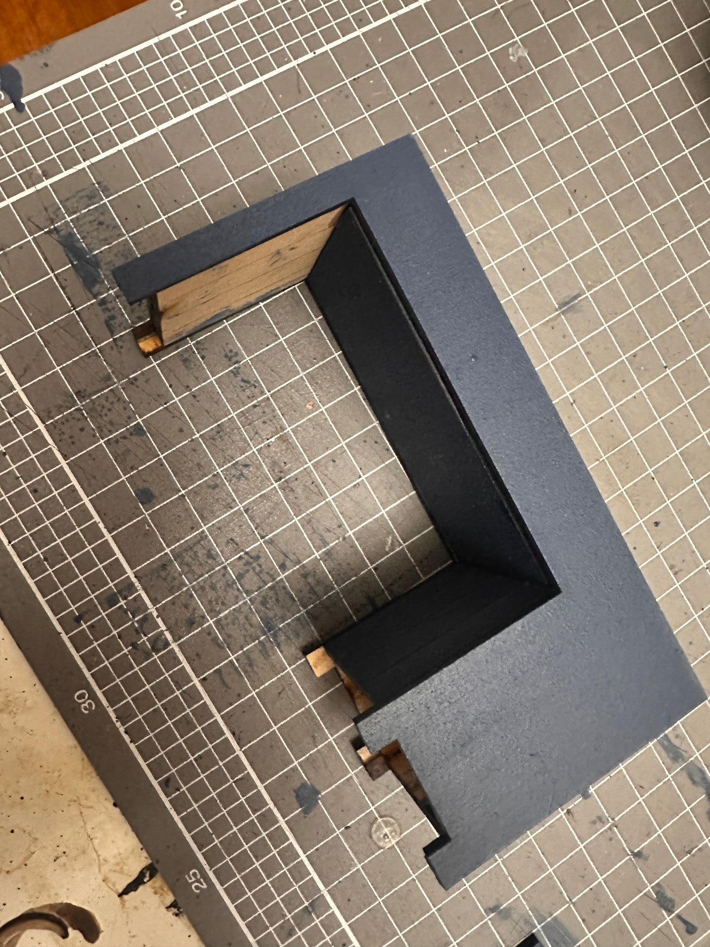 1:12 DIY Kit - Shaker Panel Computer desk with fixed drawers